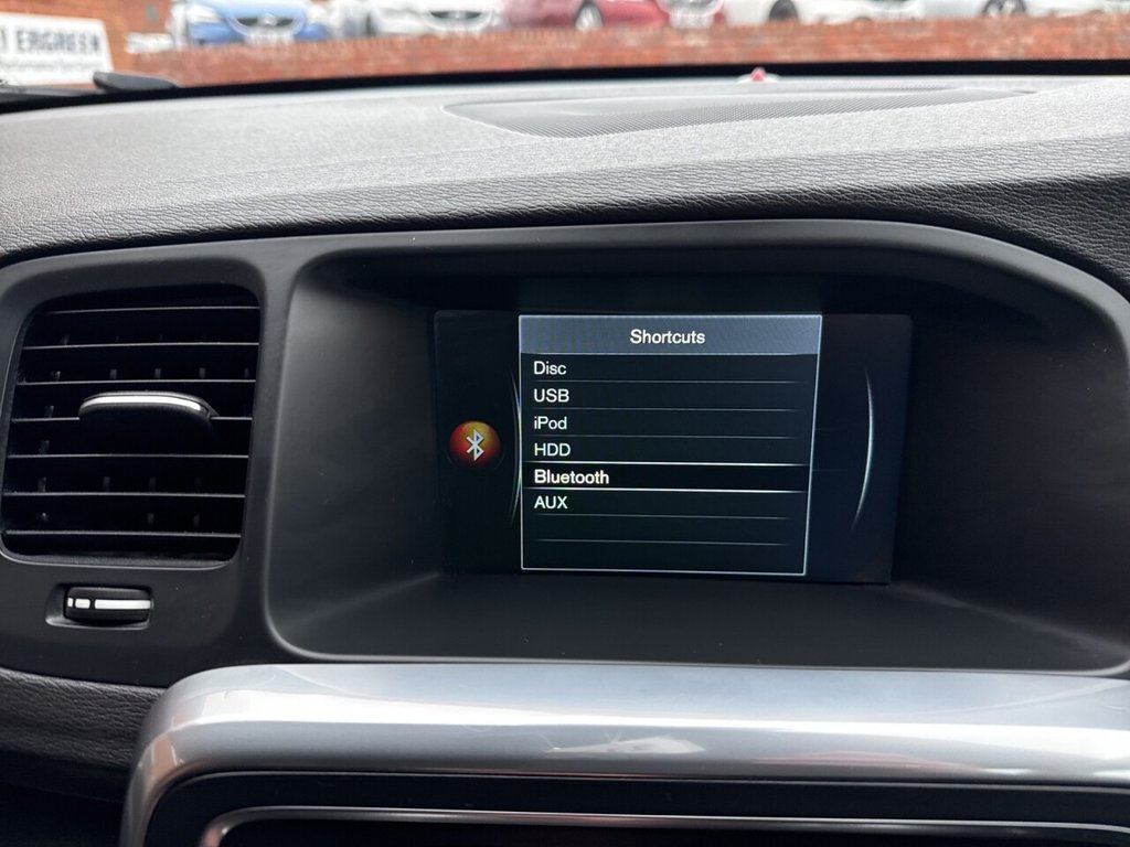 Used Volvo V60 2014 for sale - 77327694: Photo 15