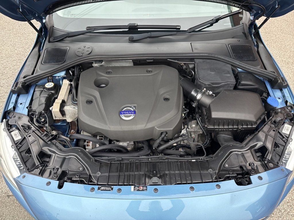 Used Volvo V60 2014 for sale - 77327694: Photo 30