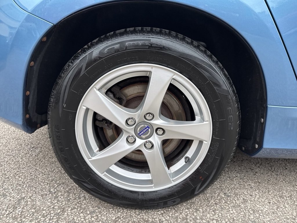 Used Volvo V60 2014 for sale - 77327694: Photo 34