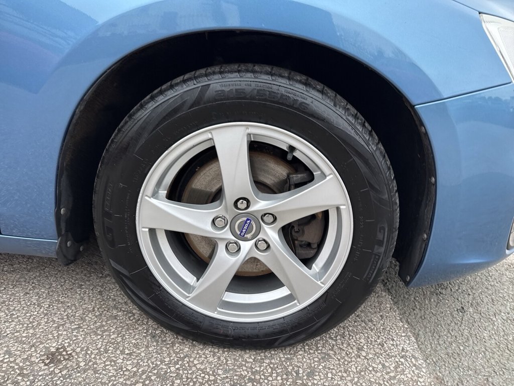 Used Volvo V60 2014 for sale - 77327694: Photo 35