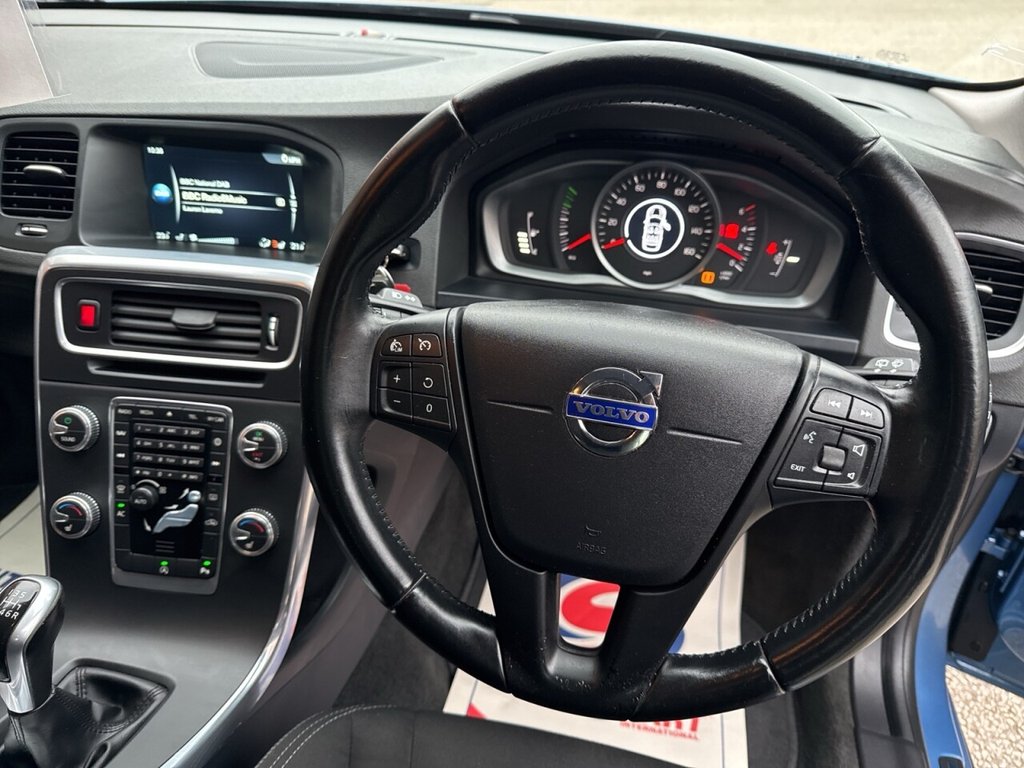 Used Volvo V60 2014 for sale - 77327694: Photo 44