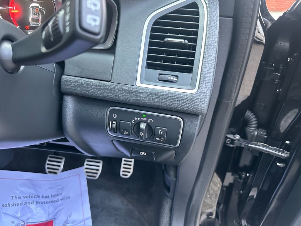 Used Volvo XC60 2016 for sale - 76883220: Photo 41