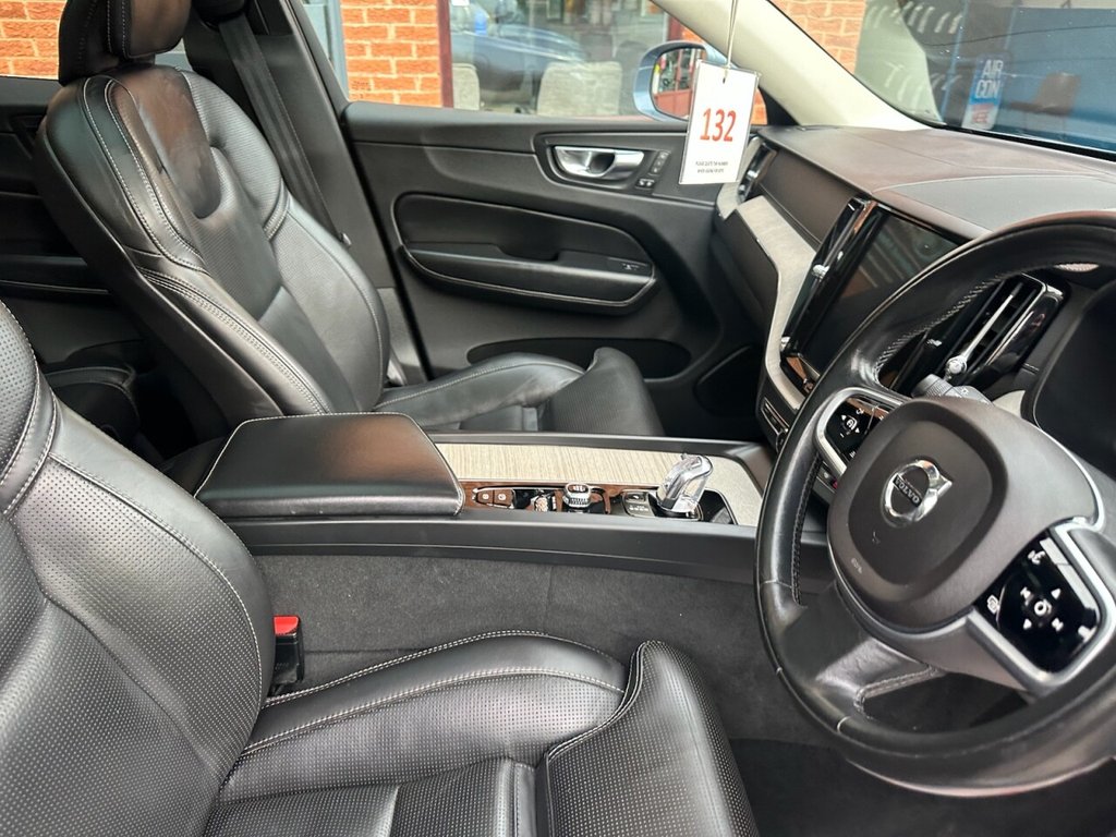 Used Volvo XC60 2018 for sale - 77200583: Photo 17