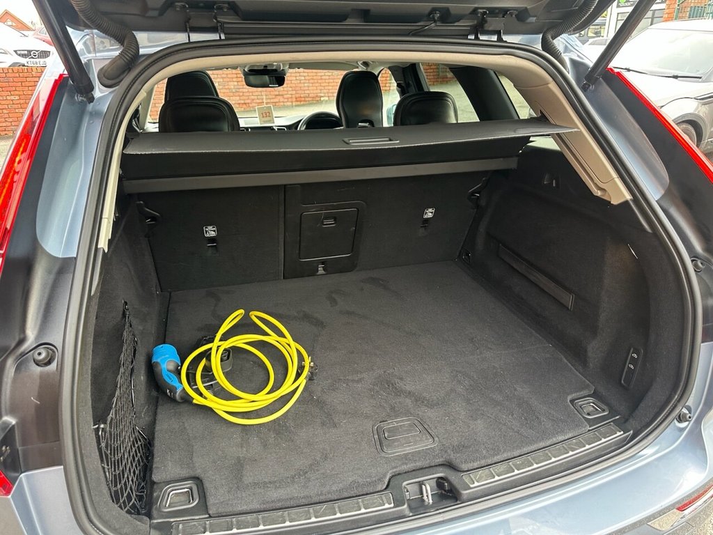 Used Volvo XC60 2018 for sale - 77200583: Photo 31