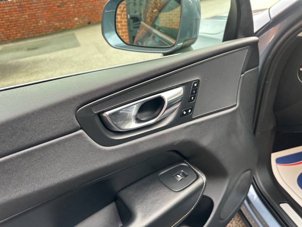 Used Volvo XC60 2018 for sale - 77200583: Photo 42