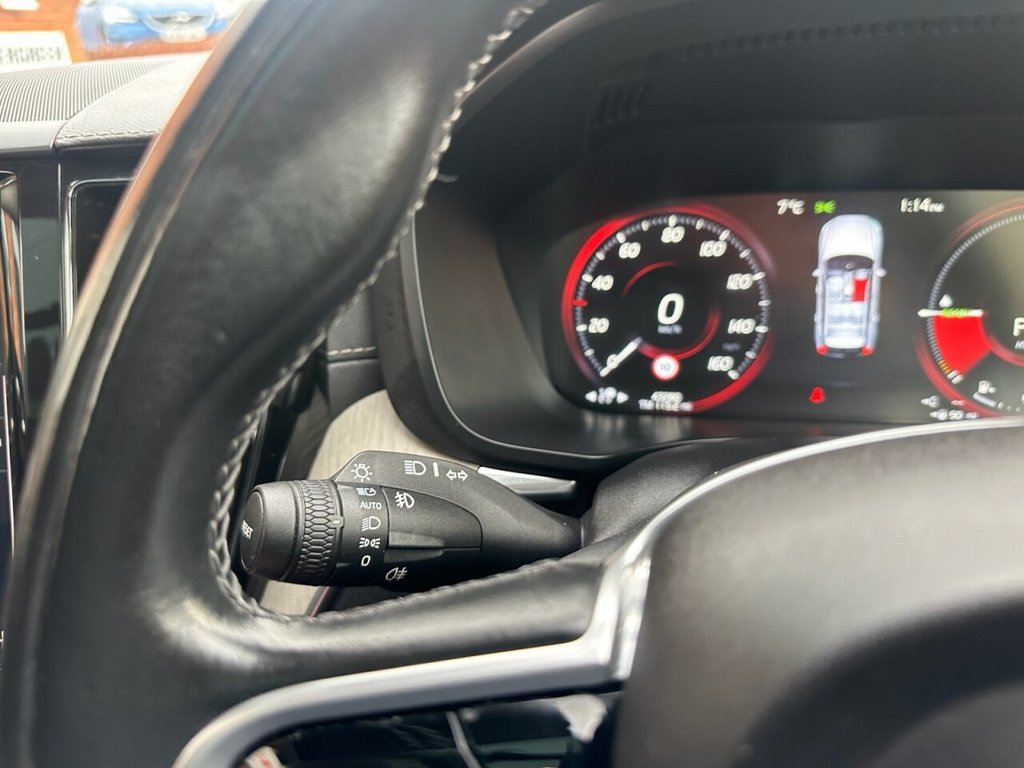 Used Volvo XC60 2018 for sale - 77200583: Photo 47