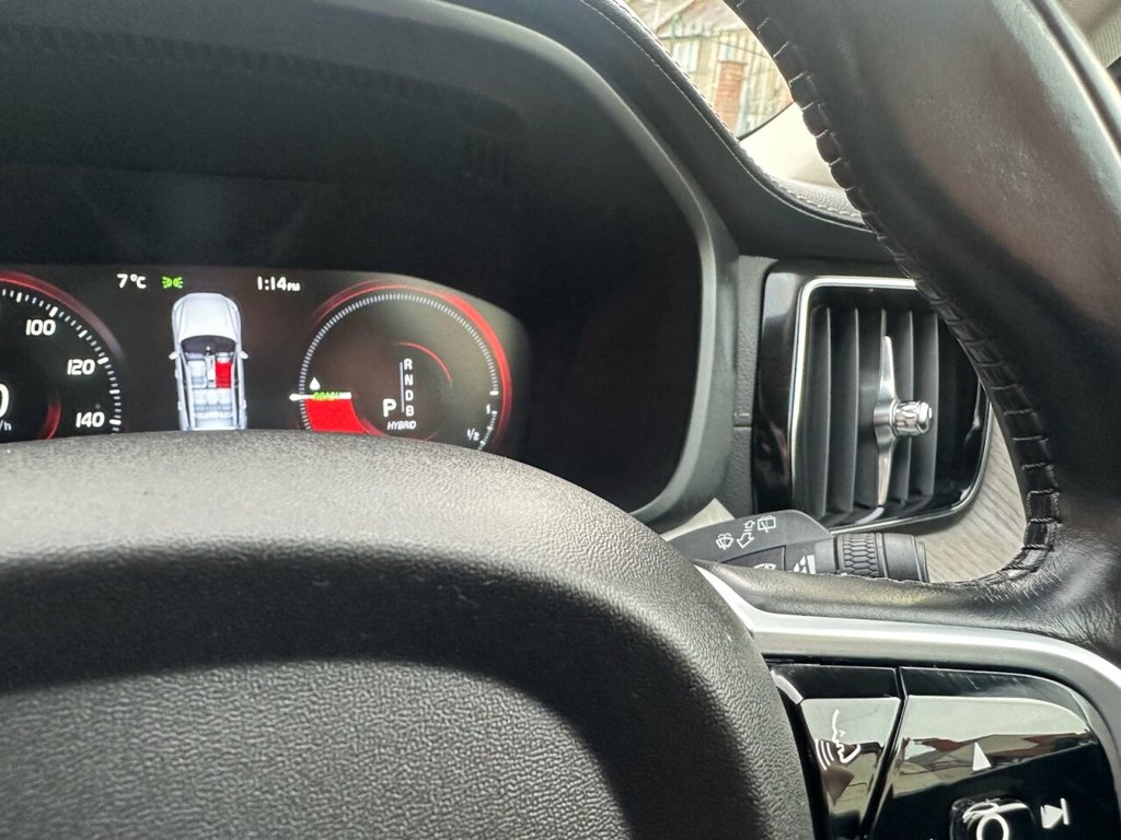 Used Volvo XC60 2018 for sale - 77200583: Photo 48