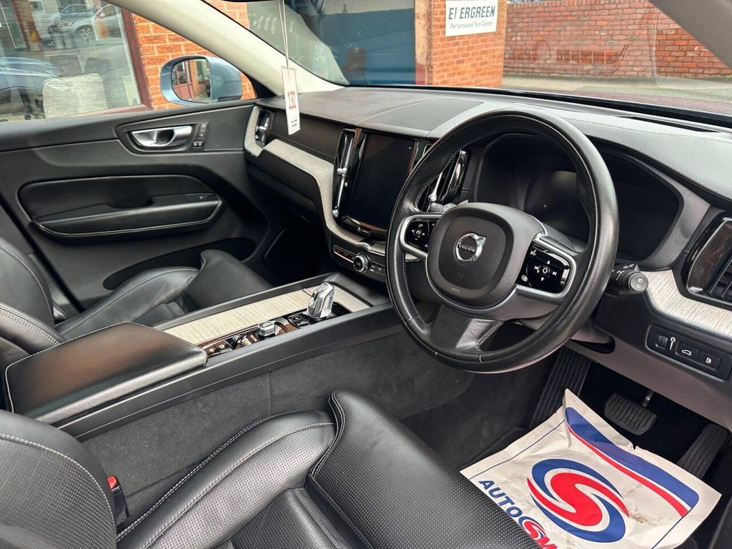 Used Volvo XC60 2018 for sale - 77200583: Photo 5