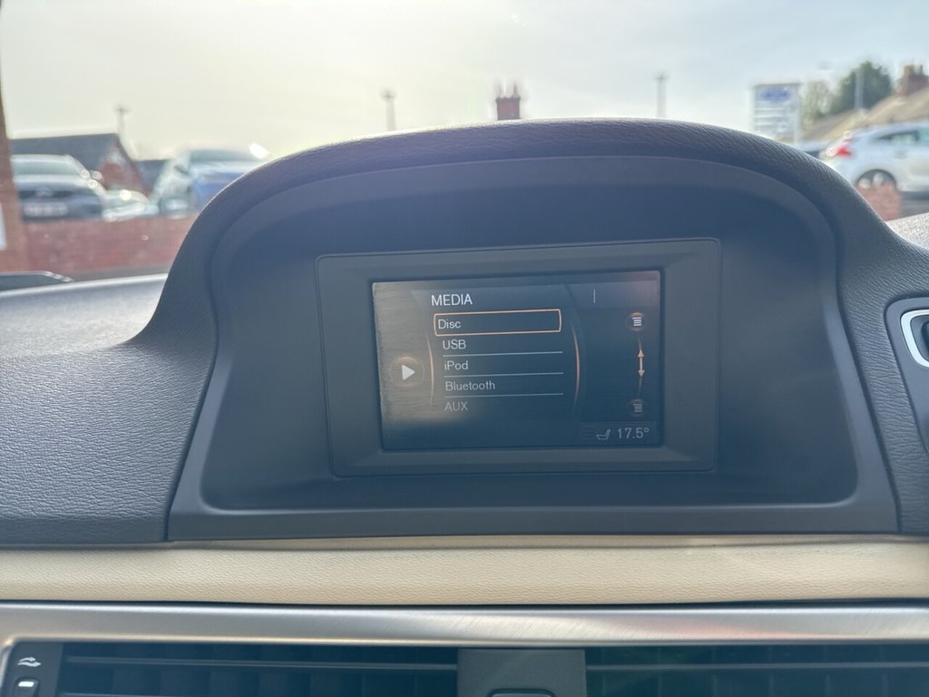 Used Volvo V70 2011 for sale - 78206563: Photo 12