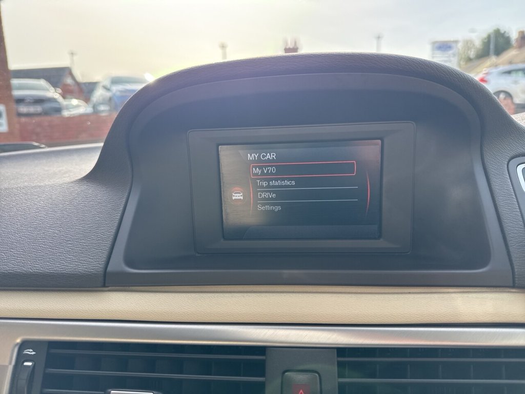 Used Volvo V70 2011 for sale - 78206563: Photo 13