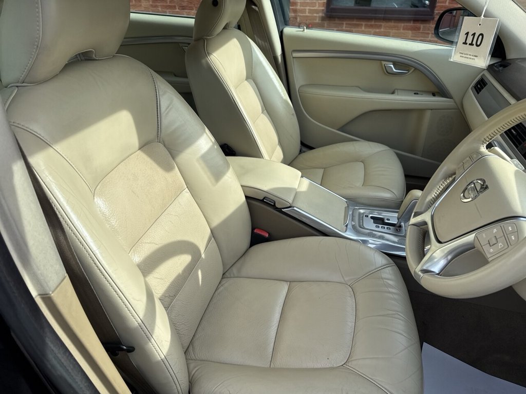 Used Volvo V70 2011 for sale - 78206563: Photo 16