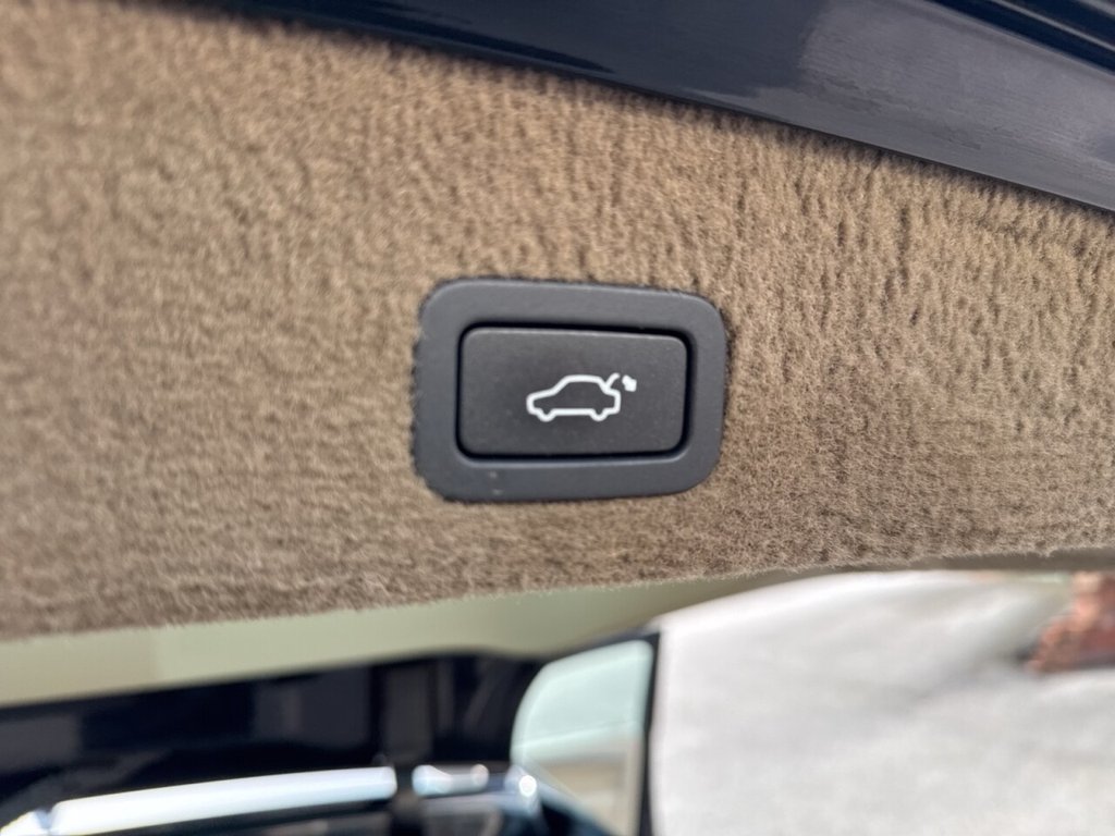 Used Volvo V70 2011 for sale - 78206563: Photo 27