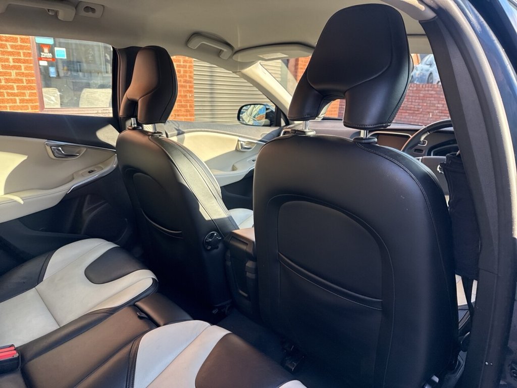 Used Volvo V40 2016 for sale - 77048748: Photo 12