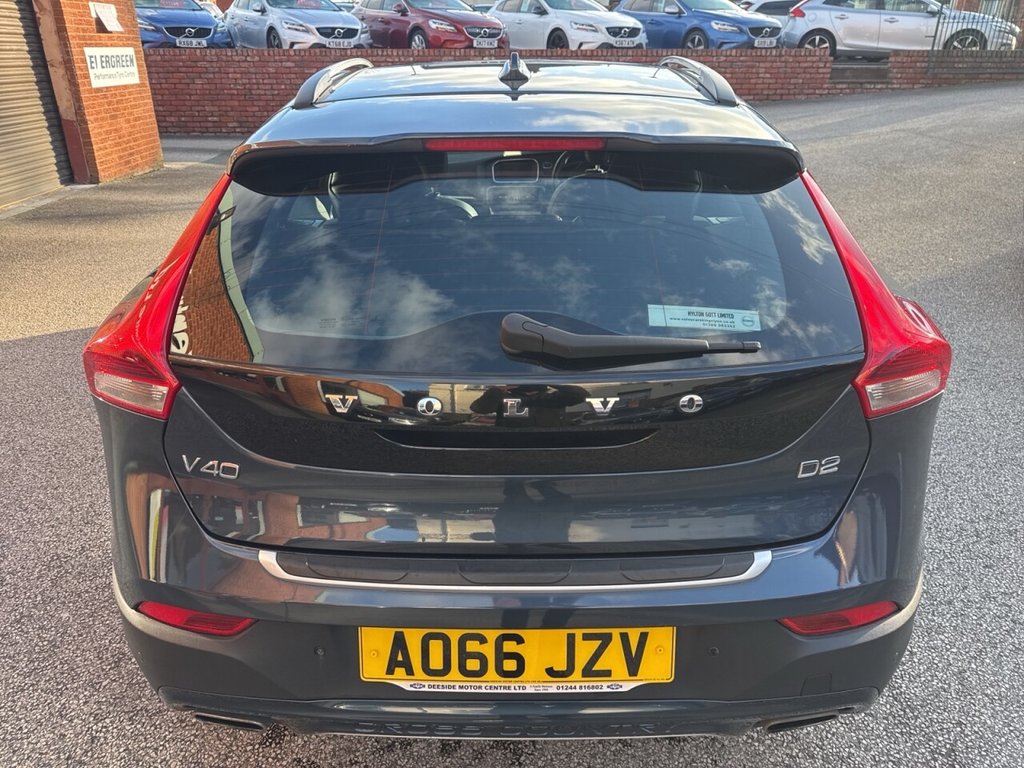 Used Volvo V40 2016 for sale - 77048748: Photo 9