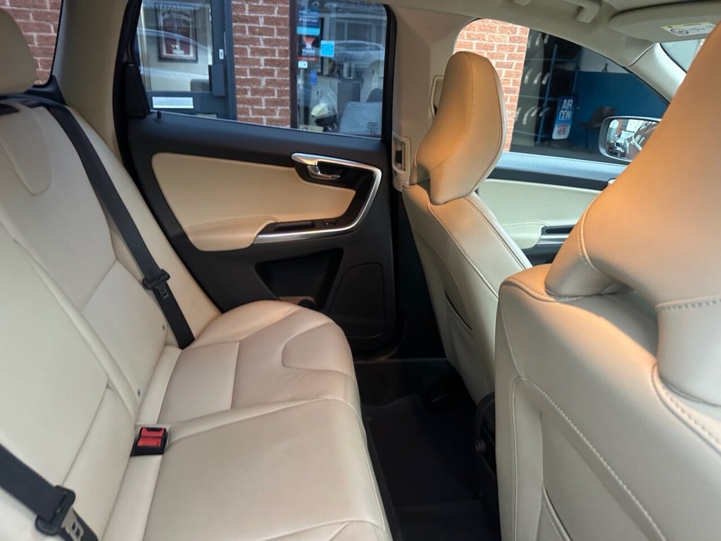 Used Volvo XC60 2016 for sale - 76999123: Photo 25