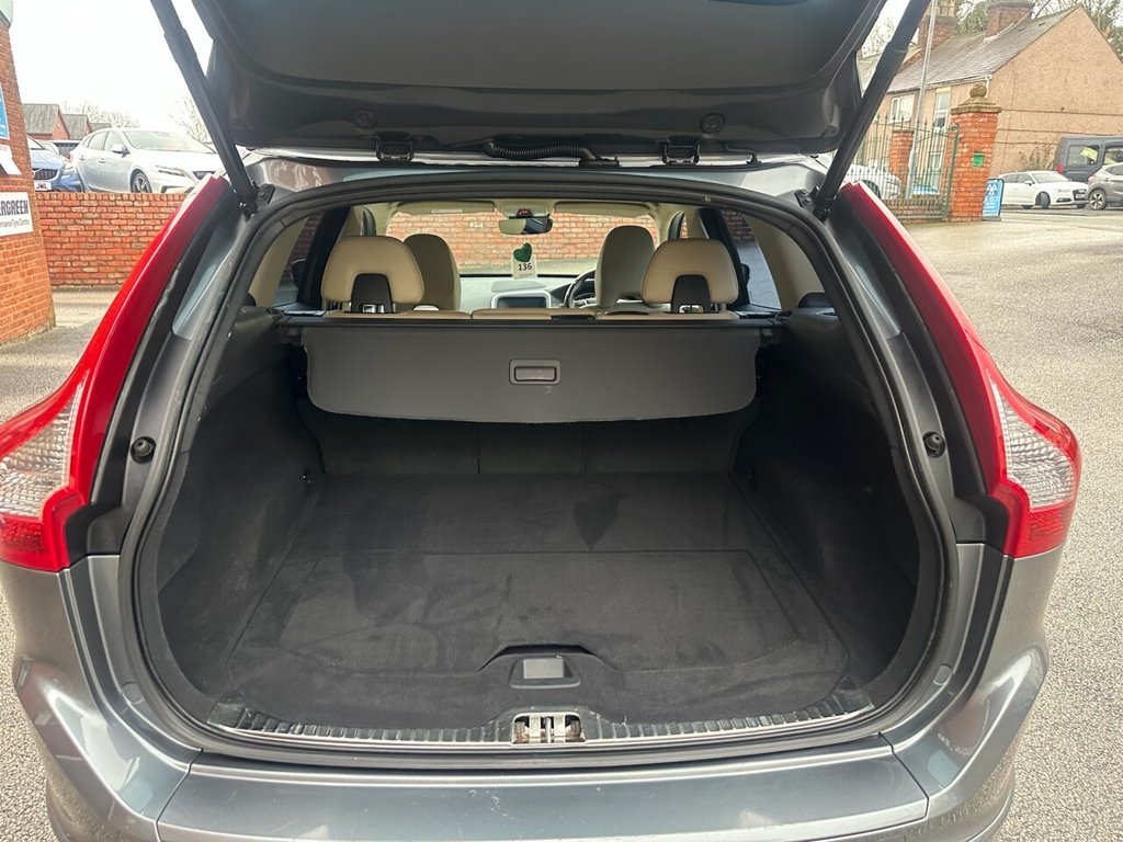 Used Volvo XC60 2016 for sale - 76999123: Photo 30