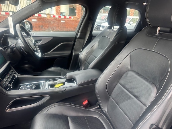 Used Jaguar F-Pace 2019 for sale - 75716726: Photo 19
