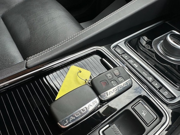 Used Jaguar F-Pace 2019 for sale - 75716726: Photo 43