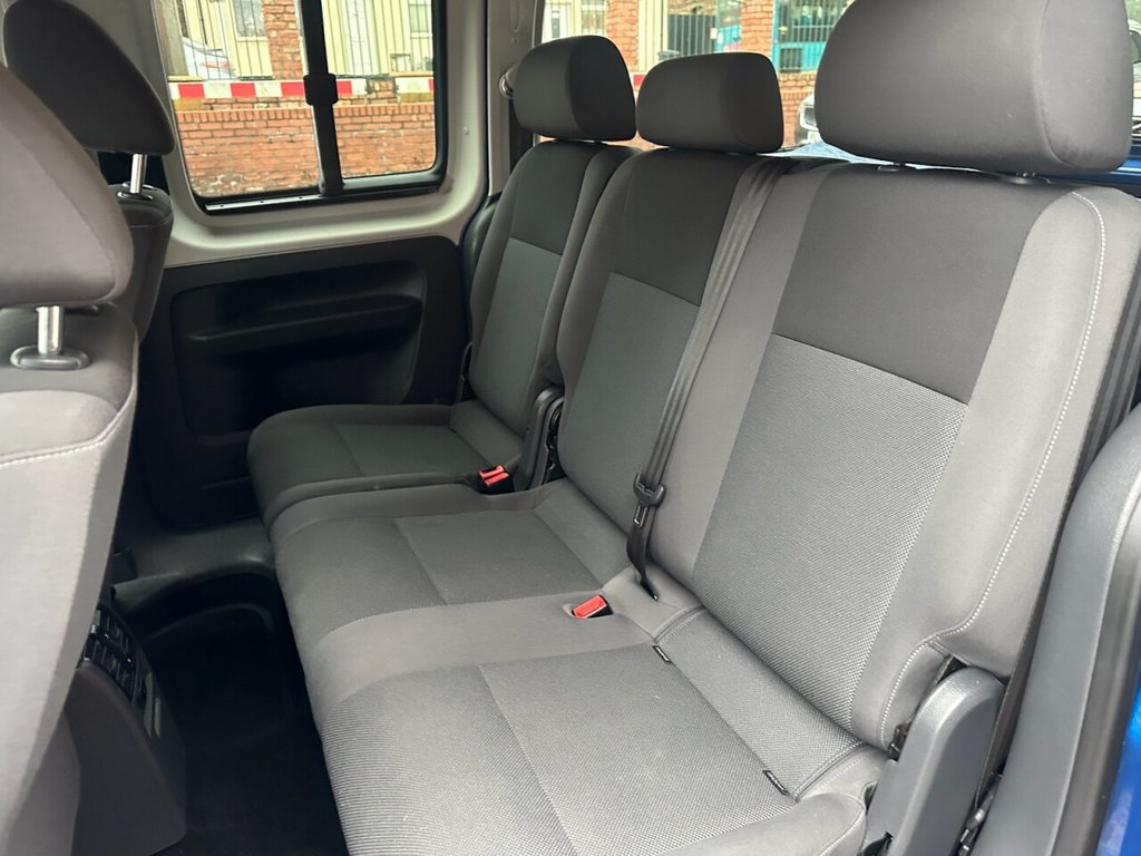 Used Volkswagen Caddy Maxi Life 2015 for sale - 77307350: Photo 20