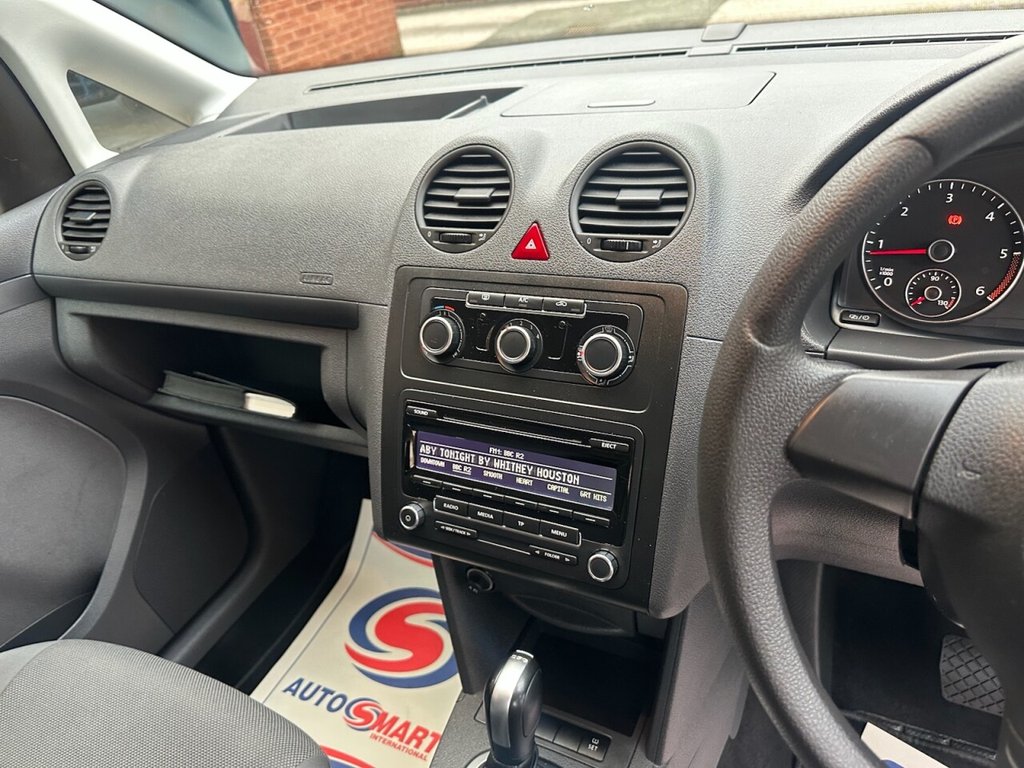 Used Volkswagen Caddy Maxi Life 2015 for sale - 77307350: Photo 25