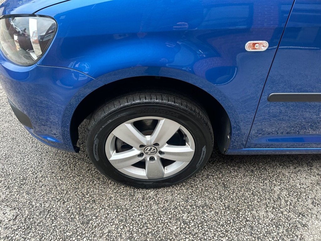 Used Volkswagen Caddy Maxi Life 2015 for sale - 77307350: Photo 39