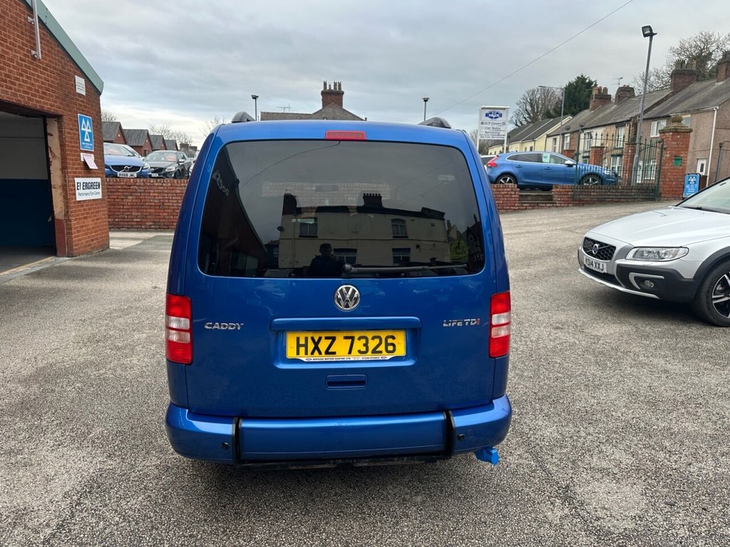 Used Volkswagen Caddy Maxi Life 2015 for sale - 77307350: Photo 50