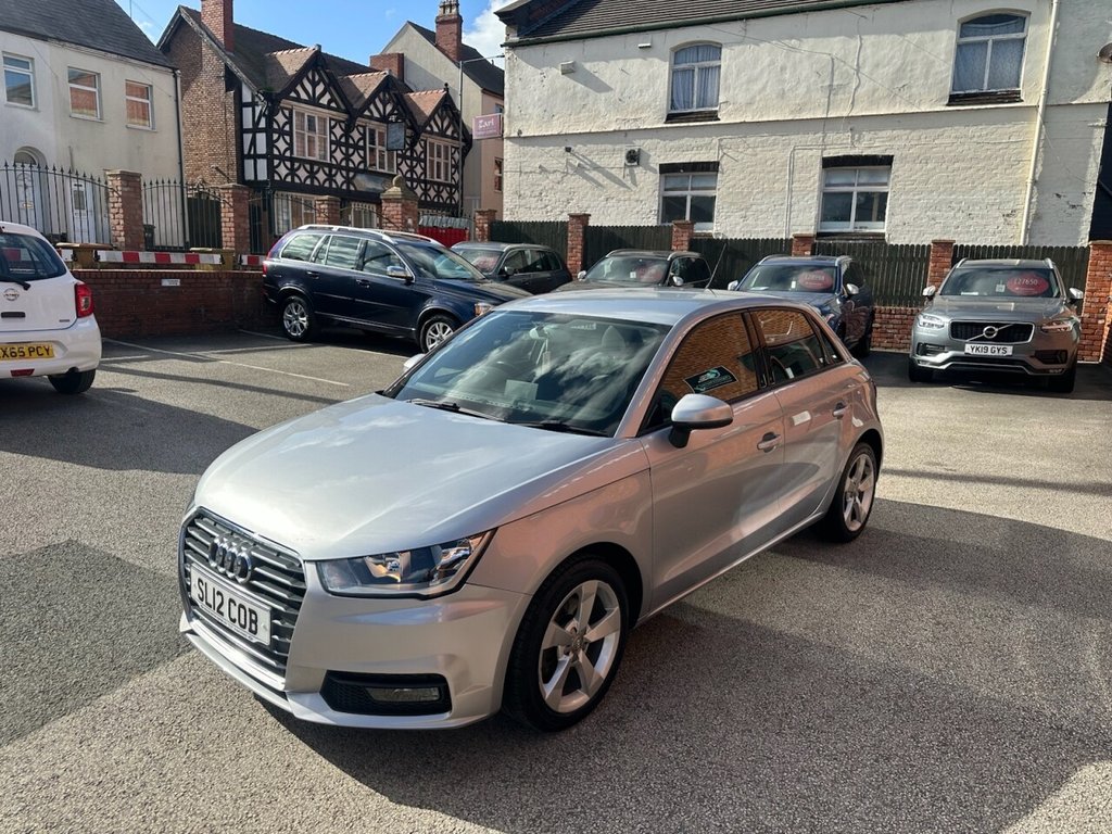 Used Audi A1 2016 for sale - 77879656: Photo 2