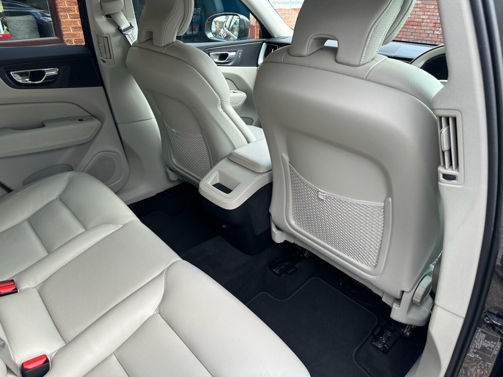 Used Volvo XC60 2018 for sale - 77681141: Photo 17