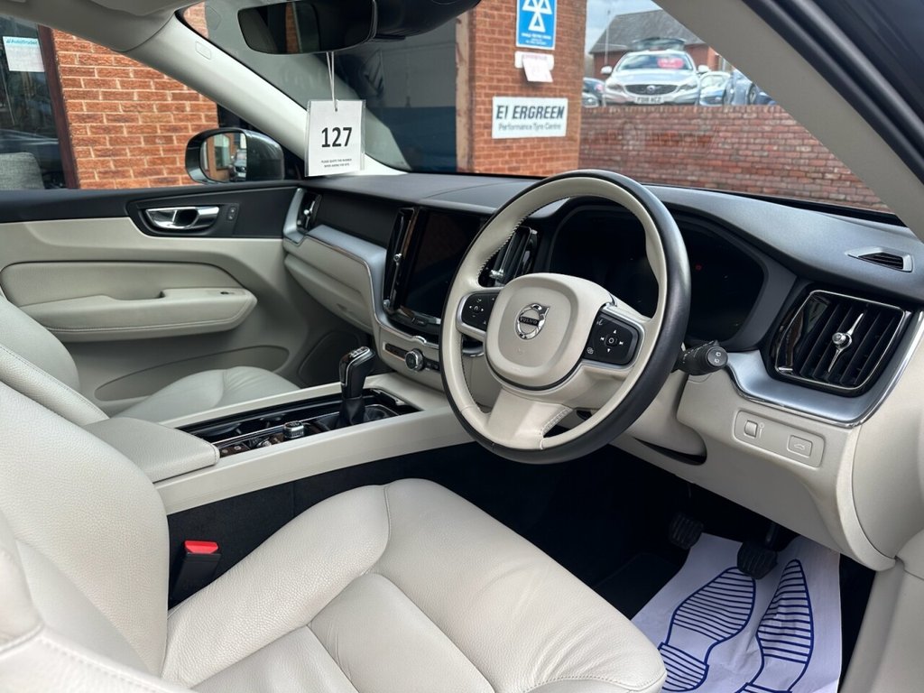 Used Volvo XC60 2018 for sale - 77681141: Photo 5