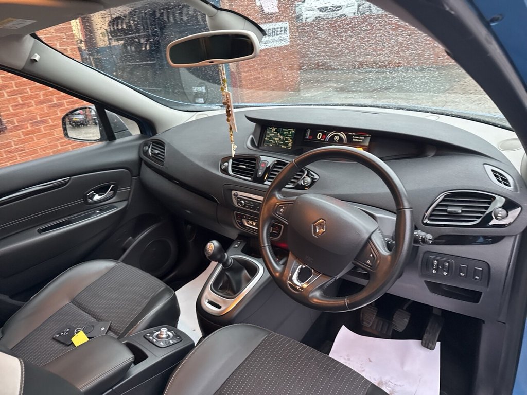 Used Renault Grand Scenic 2014 for sale - 76574769: Photo 6