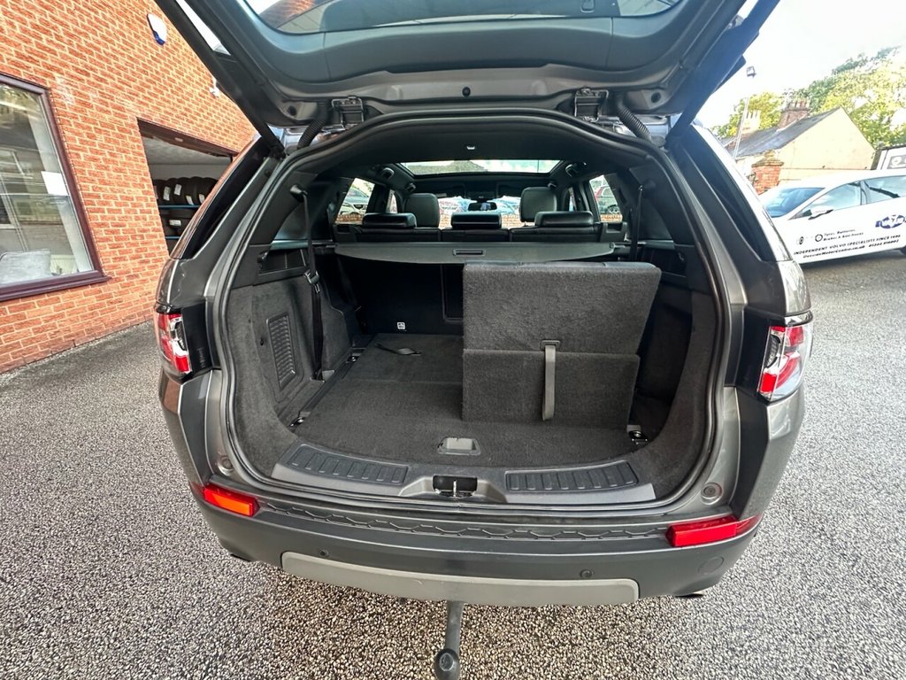 Used Land Rover Discovery Sport 2018 for sale - 76434402: Photo 22