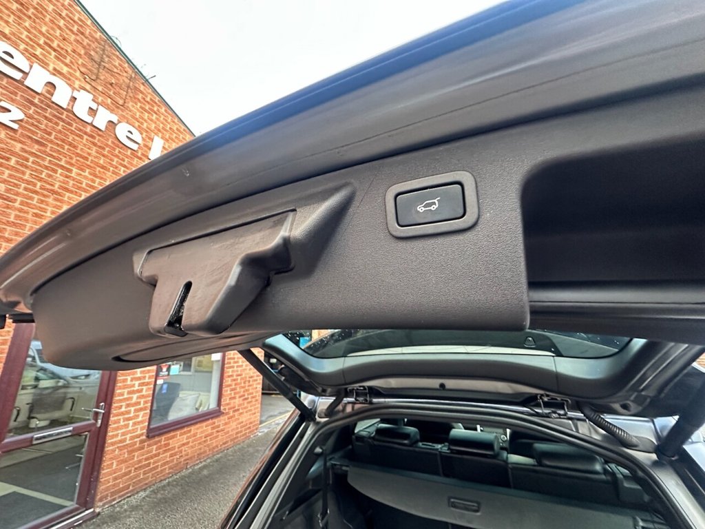 Used Land Rover Discovery Sport 2018 for sale - 76434402: Photo 24