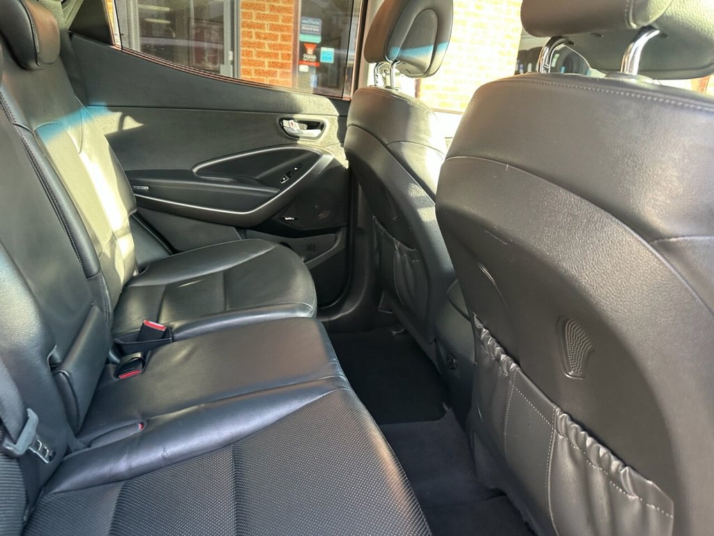 Used Hyundai Santa Fe 2016 for sale - 77227403: Photo 24