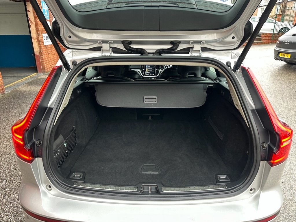 Used Volvo V60 Cross Country 2020 for sale - 77457507: Photo 27
