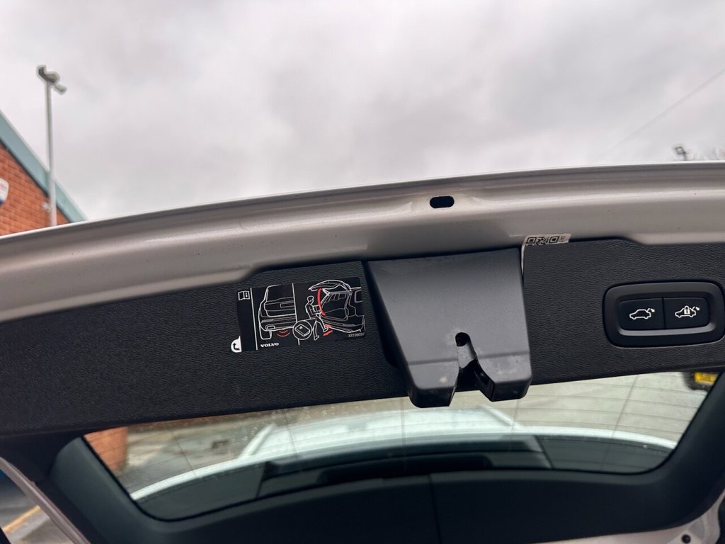 Used Volvo V60 Cross Country 2020 for sale - 77457507: Photo 31