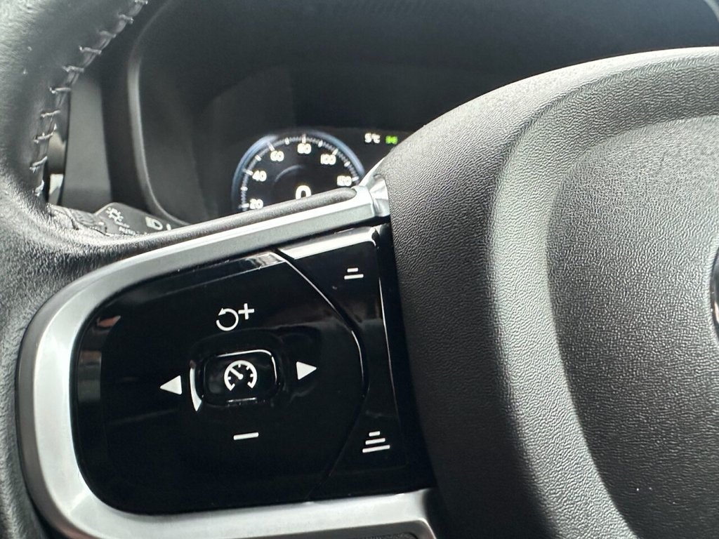 Used Volvo V60 Cross Country 2020 for sale - 77457507: Photo 37