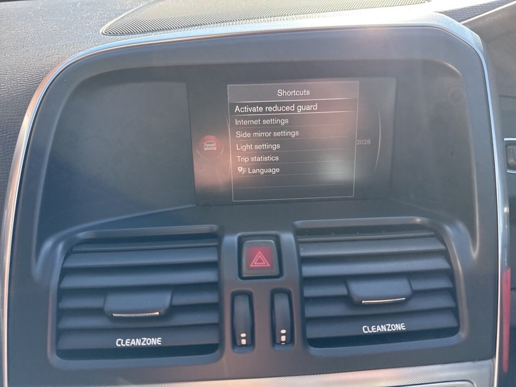 Used Volvo XC60 2017 for sale - 78212995: Photo 14