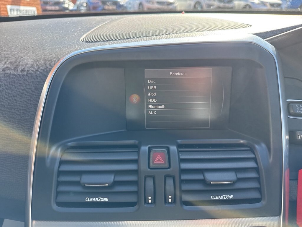 Used Volvo XC60 2017 for sale - 78212995: Photo 15