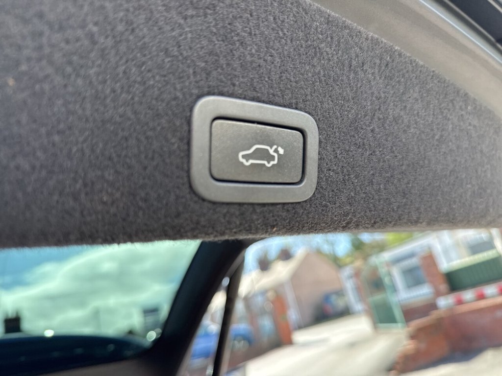 Used Volvo XC60 2017 for sale - 78212995: Photo 28