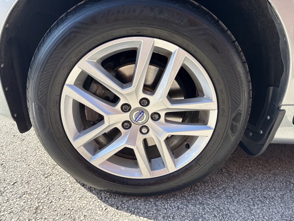 Used Volvo XC60 2017 for sale - 78212995: Photo 32