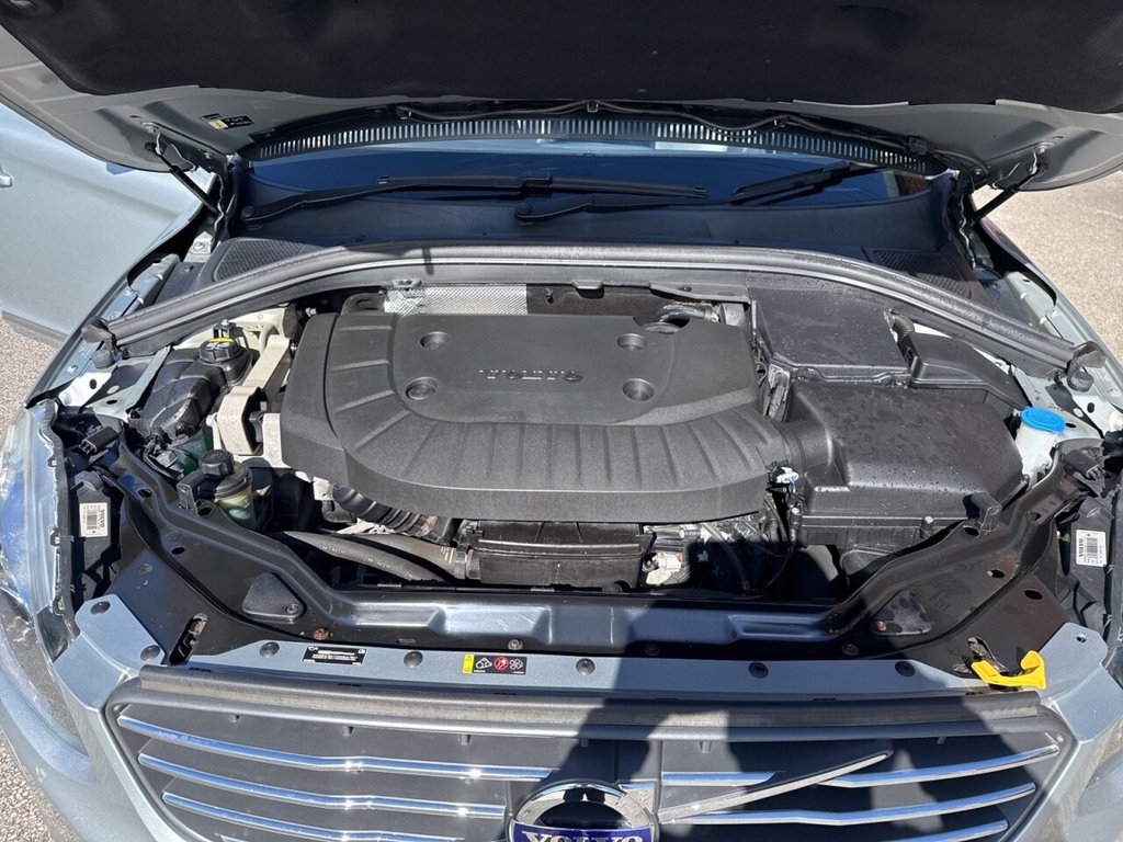 Used Volvo XC60 2017 for sale - 78212995: Photo 38