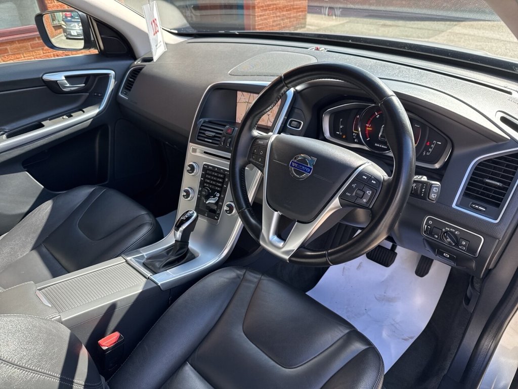 Used Volvo XC60 2017 for sale - 78212995: Photo 5