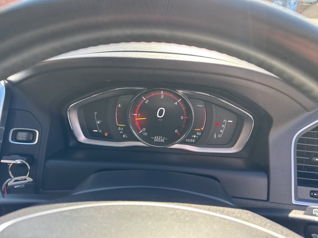 Used Volvo XC60 2017 for sale - 78212995: Photo 9