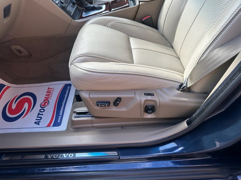 Used Volvo XC90 2012 for sale - 77835625: Photo 15