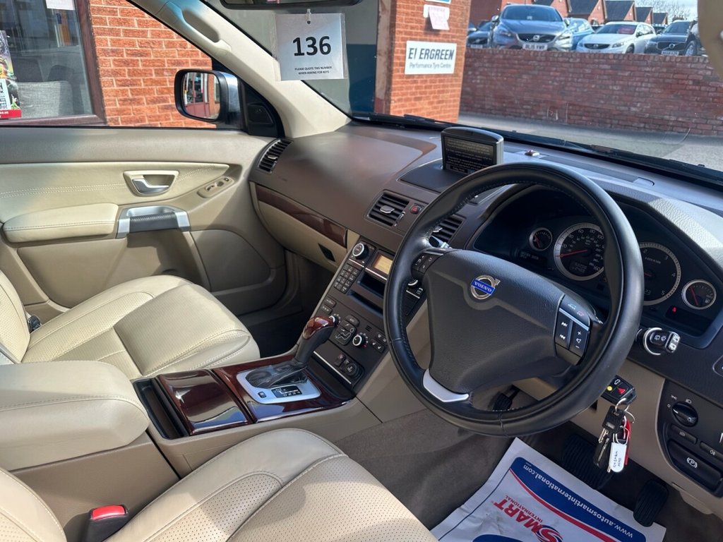 Used Volvo XC90 2012 for sale - 77835625: Photo 32