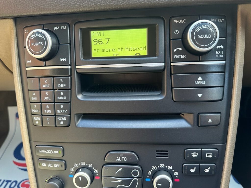 Used Volvo XC90 2012 for sale - 77835625: Photo 37