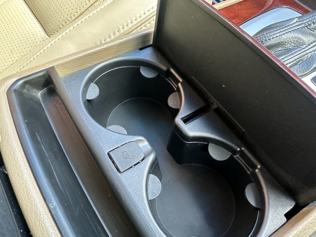 Used Volvo XC90 2012 for sale - 77835625: Photo 41