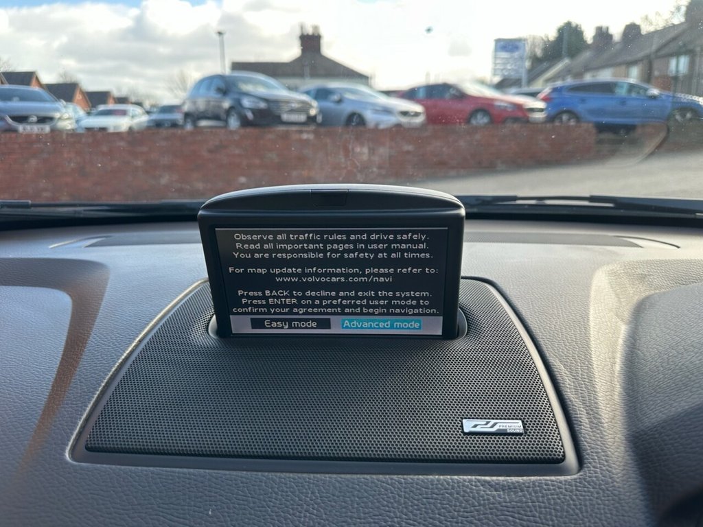 Used Volvo XC90 2012 for sale - 77835625: Photo 42