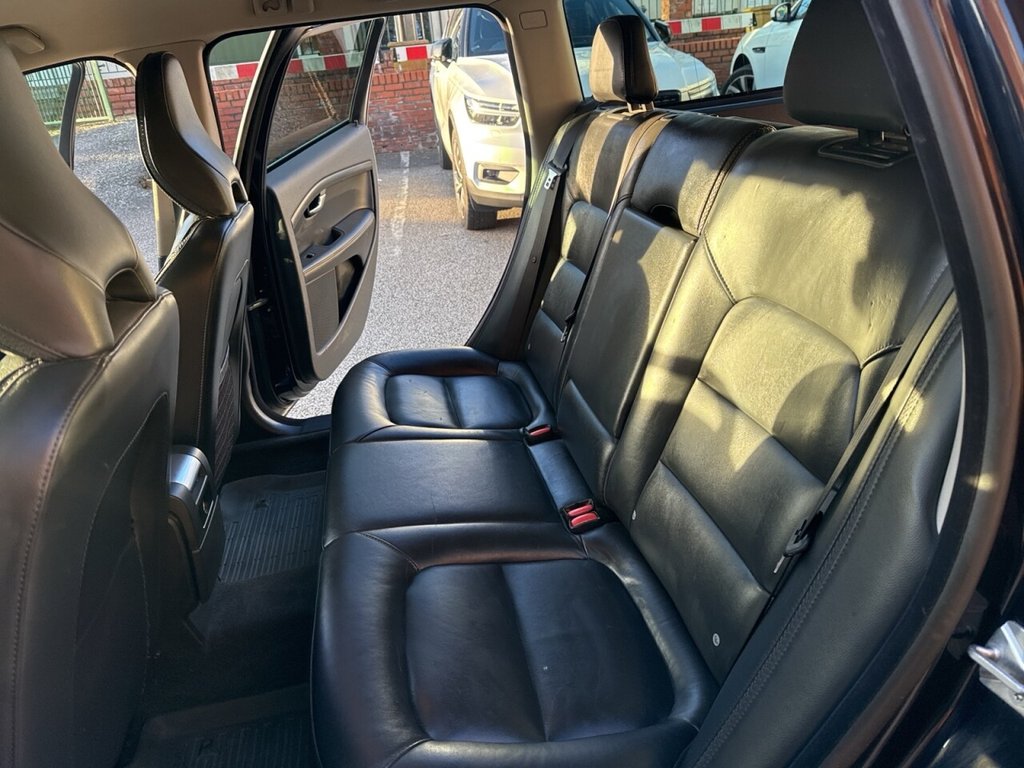 Used Volvo XC70 2016 for sale - 76711491: Photo 21