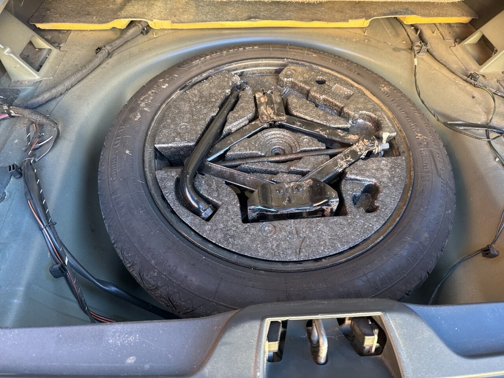 Used Volvo XC70 2016 for sale - 76711491: Photo 26